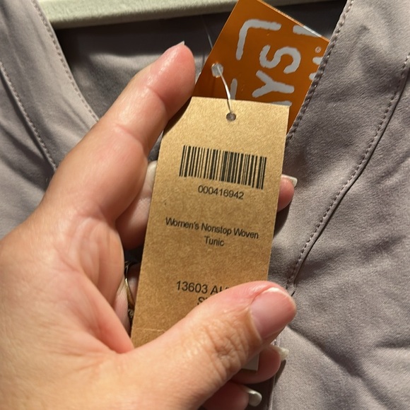 NWT! Duluth Trading Non Stop Woven Tunic Top Blouse Lilac Purple S - Picture 5 of 9